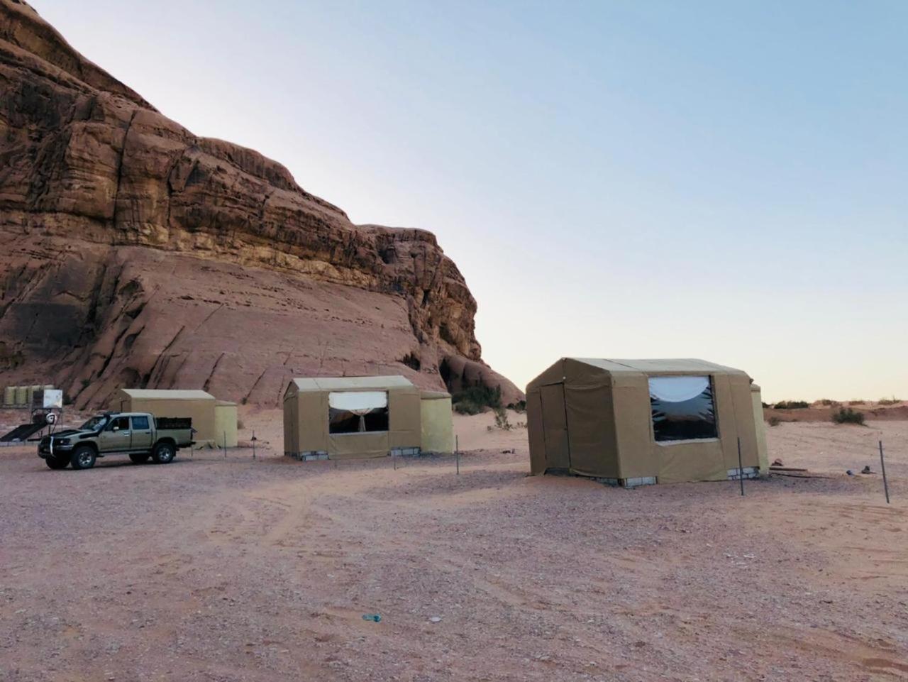 Landscape Rum Camp Hotel Wadi Rum Exterior photo