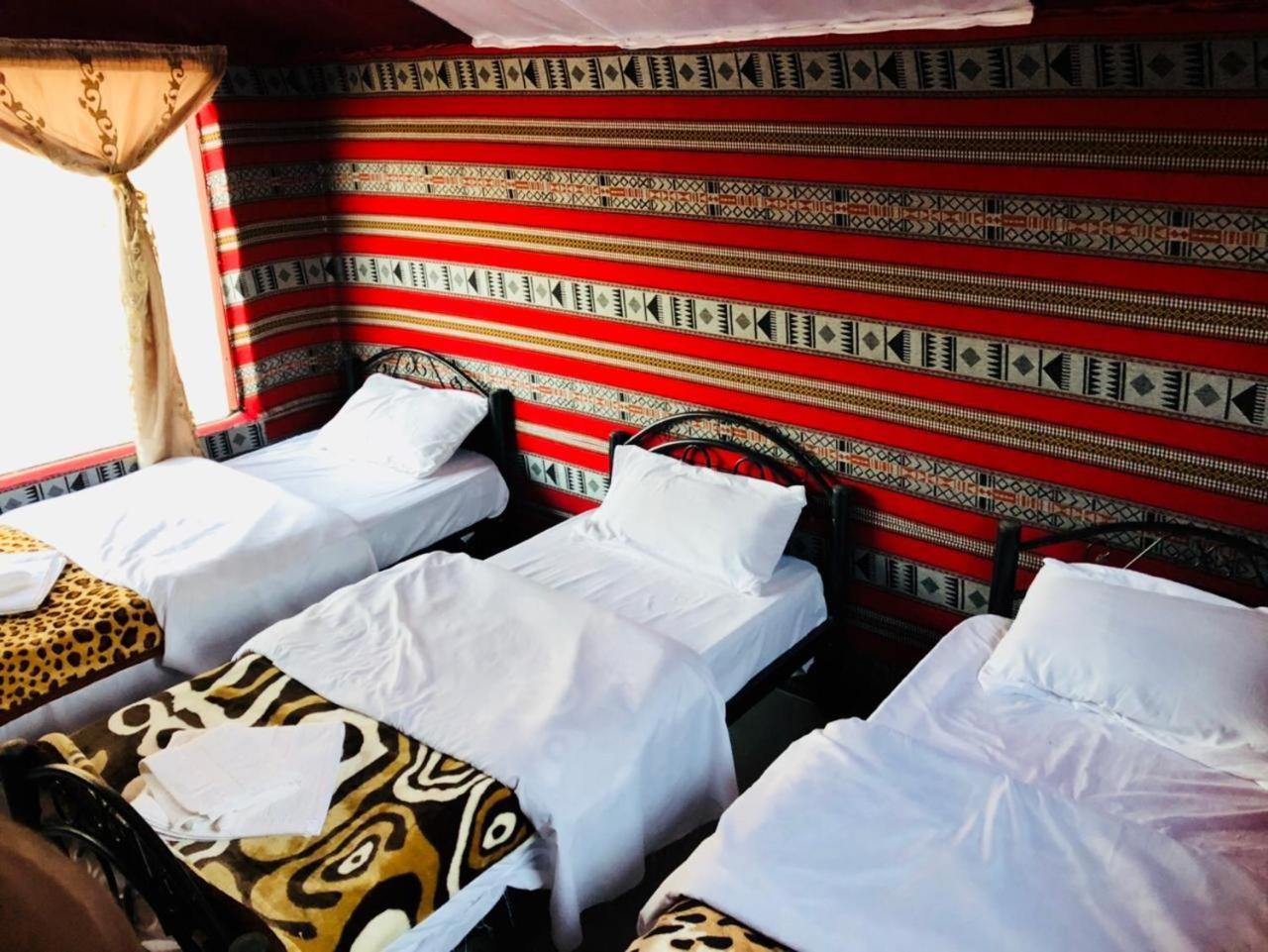 Landscape Rum Camp Hotel Wadi Rum Exterior photo
